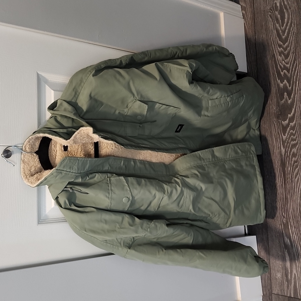 OBEY JACKET IN GREEN